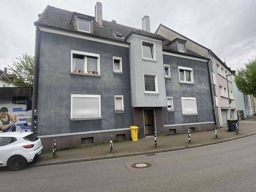 Haus zum Kaufen in Gelsenkirchen 330.000 € 330 m²