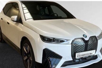 BMW iX 13.073 km 73.990 € Wesel 46485