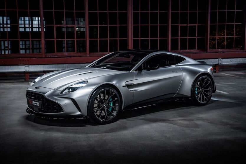 V8 Vantage