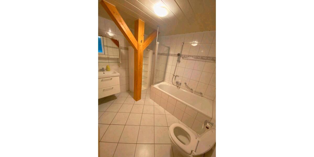Maisonettenwohnung Duisburg Rheinhausen - 2 Zimmer, 115 m&sup2;, 930&euro; | Angebot:26213256