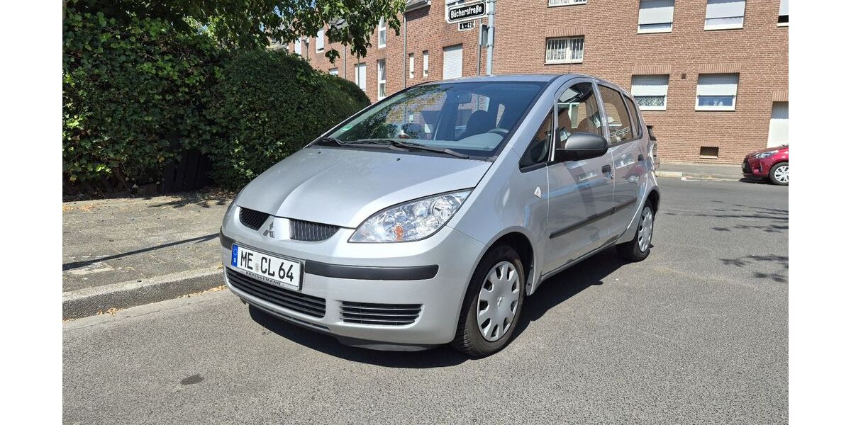 Mitsubishi Colt 42.700 km 2.800 &euro; Düsseldorf 40593
