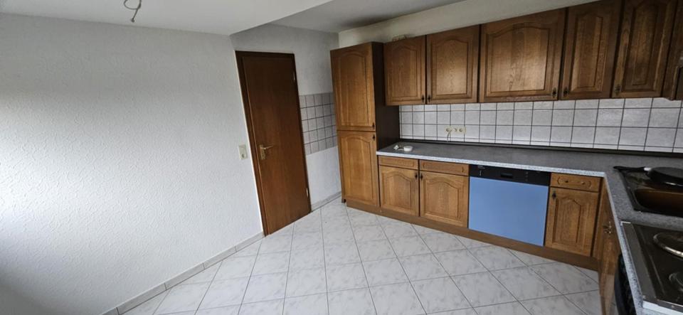 Dachgeschoßwohnung Duisburg Großenbaum - 2.5 Zimmer, 86 m&sup2;, 795&euro; | Angebot:24981041