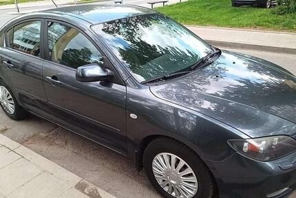 Mazda 3 119.000 km 1.990 &euro; Essen 45139
