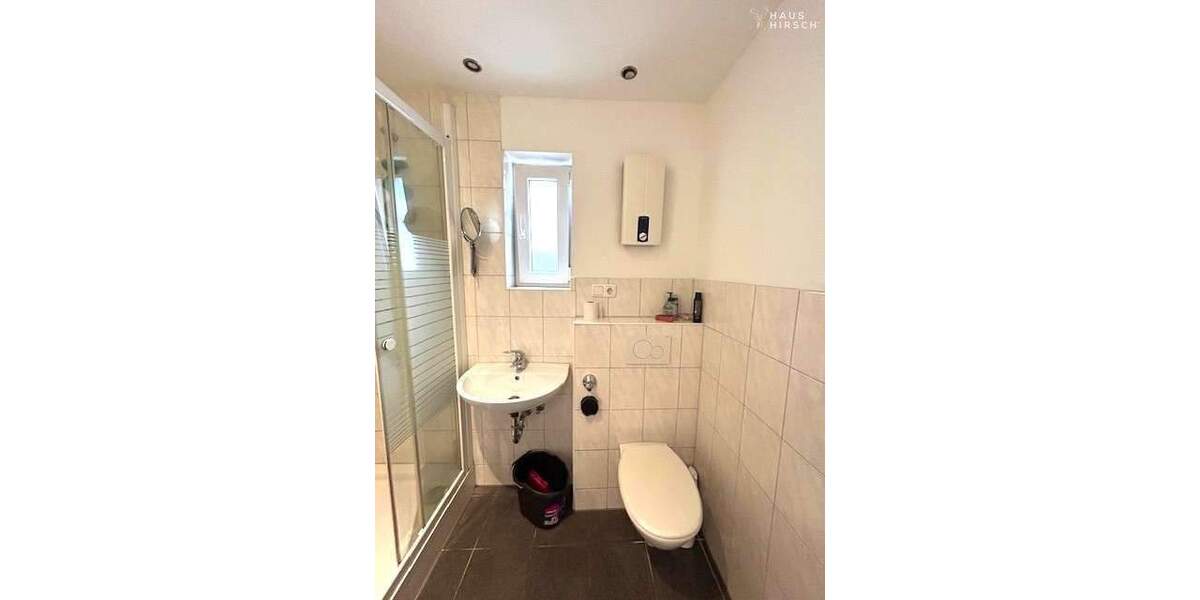 Mehrfamilienhaus mit 5 Stellplätzen und großem Grundstück mit Carport 1 zimmer