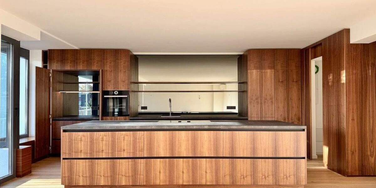 Etagenwohnung Düsseldorf Düsseltal - 4 Zimmer, 160 m&sup2;, 3.990&euro; | Angebot:25302542