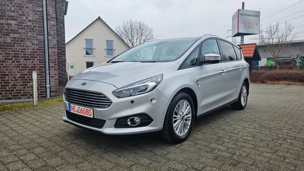 Ford S-Max 155.000 km 12.900 € Neuss OT Barbaraviertel 41460