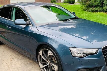 Audi A5 172.000 km 16.500 € Düsseldorf 40591