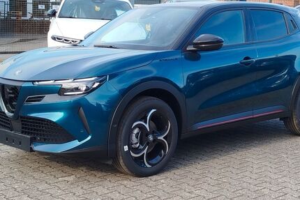 Alfa Romeo Junior 2.477 km 33.333 € Kempen 47906