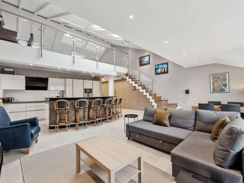 Wohnung zum Kaufen in Düsseldorf 689.000 € 155 m²