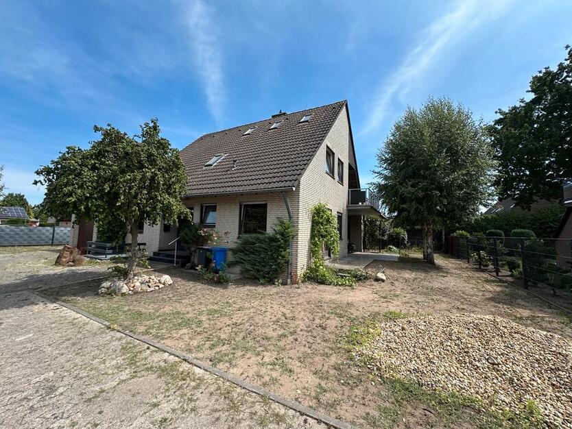 Einfamilienhaus freistehend in Neuss-Schlicherum (165qm)