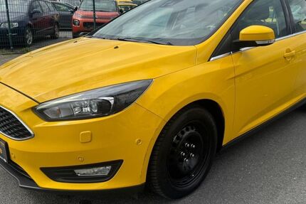 Ford Focus 210.000 km 4.250 € Essen 45356