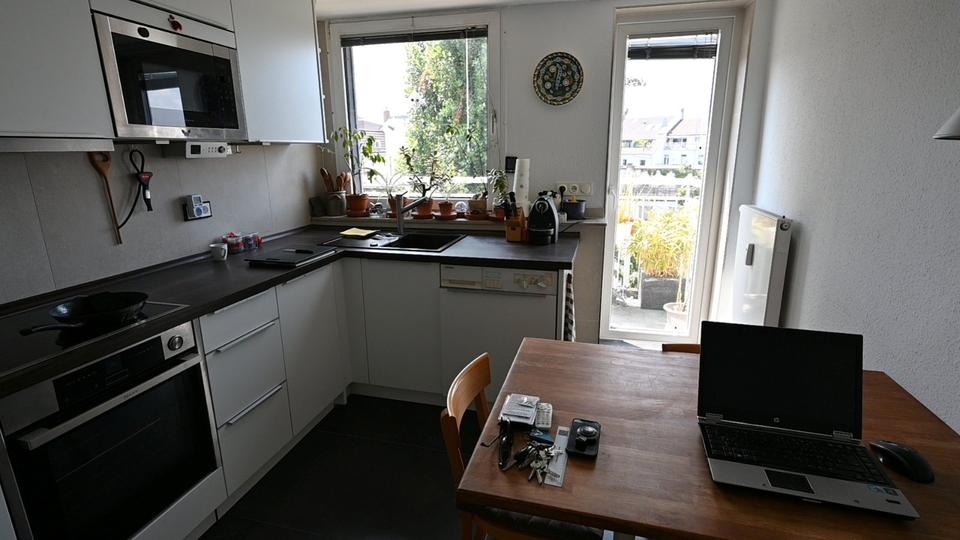 Dachgeschoßwohnung Düsseldorf Pempelfort - 3 Zimmer, 93 m&sup2;, 455.000&euro; | Angebot:26955721