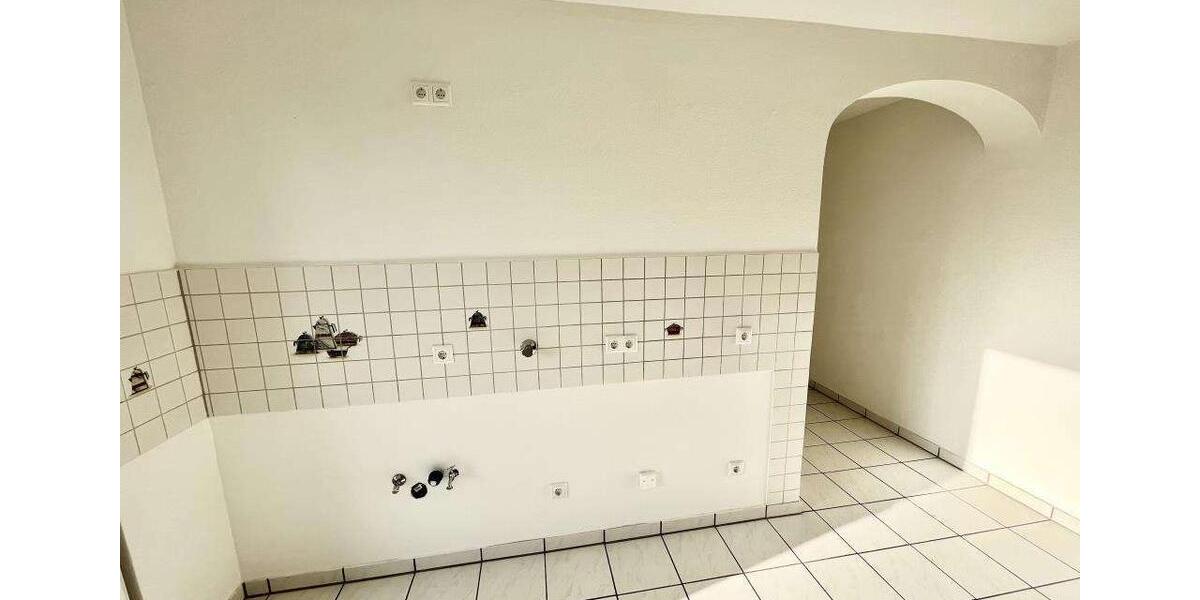 Etagenwohnung Gelsenkirchen Ückendorf - 3 Zimmer, 80 m&sup2;, 600&euro; | Angebot:26182873