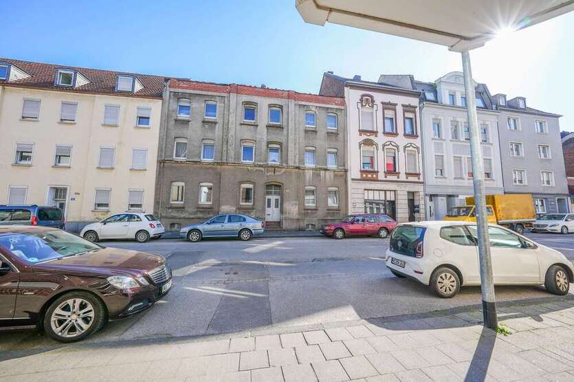 Haus zum Kaufen in Mönchengladbach 362.500 € 275 m²