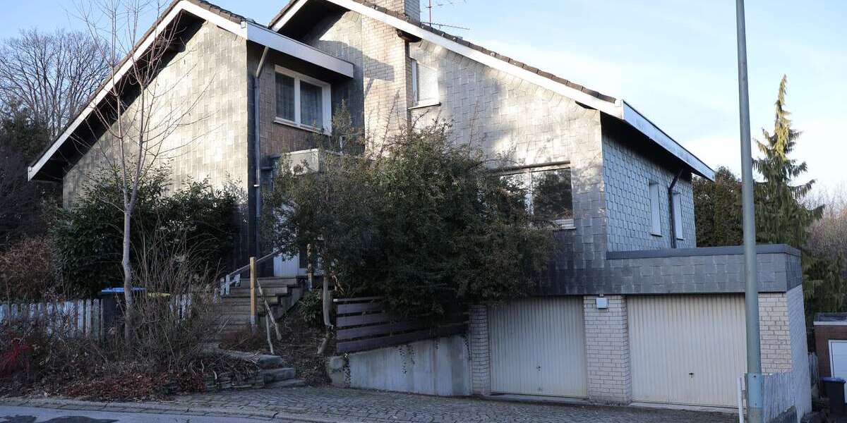 Einfamilienhaus Velbert Langenberg - 9 Zimmer, 250 m&sup2;, 565.000&euro; | Angebot:26407439
