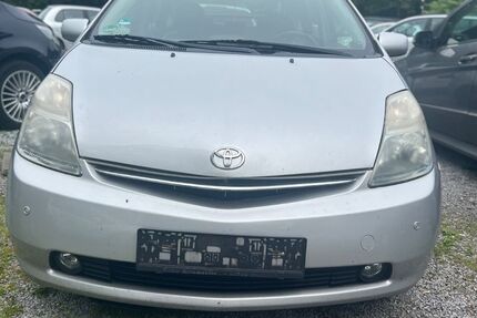 Toyota Prius 130.000 km 4.990 &euro; Duisburg 47138