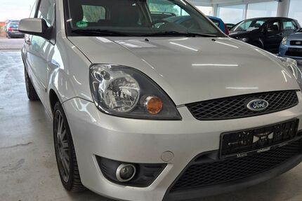 Ford Fiesta 130.321 km 2.799 &euro; Rheinberg 47495
