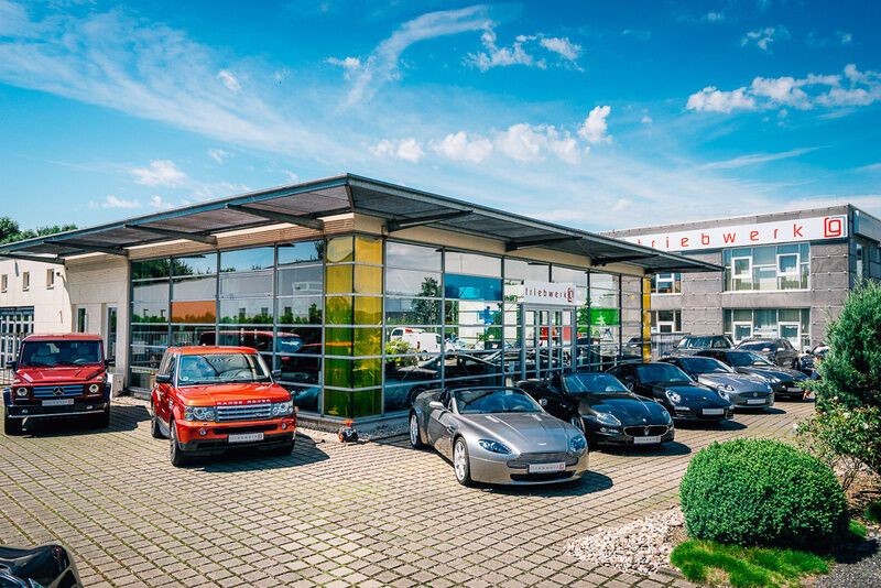 Jaguar F-Type 22.000 km 67.941 &euro; Duisburg 47228