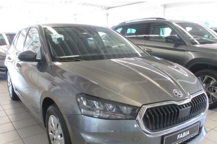 Skoda Fabia 15.000 km 14.990 € Wesel 46485