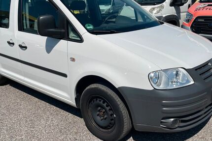 VW Caddy 150.000 km 3.300 &euro; Düsseldorf 40233