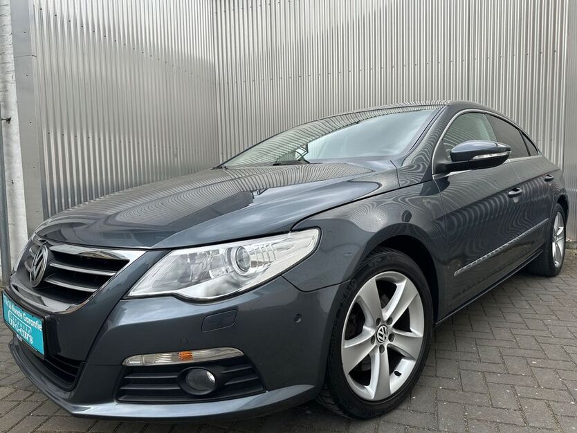 VW Passat 78.600 km 9.790 € Viersen 41748