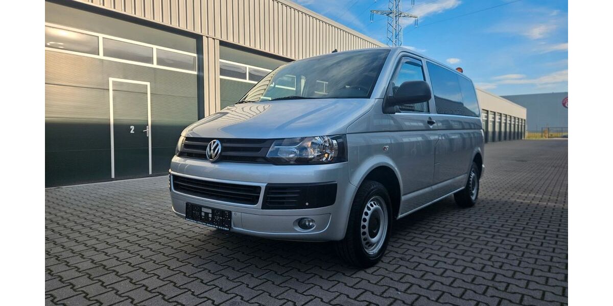 VW T5 Transporter 140.500 km 16.300 &euro; Neuss 41462