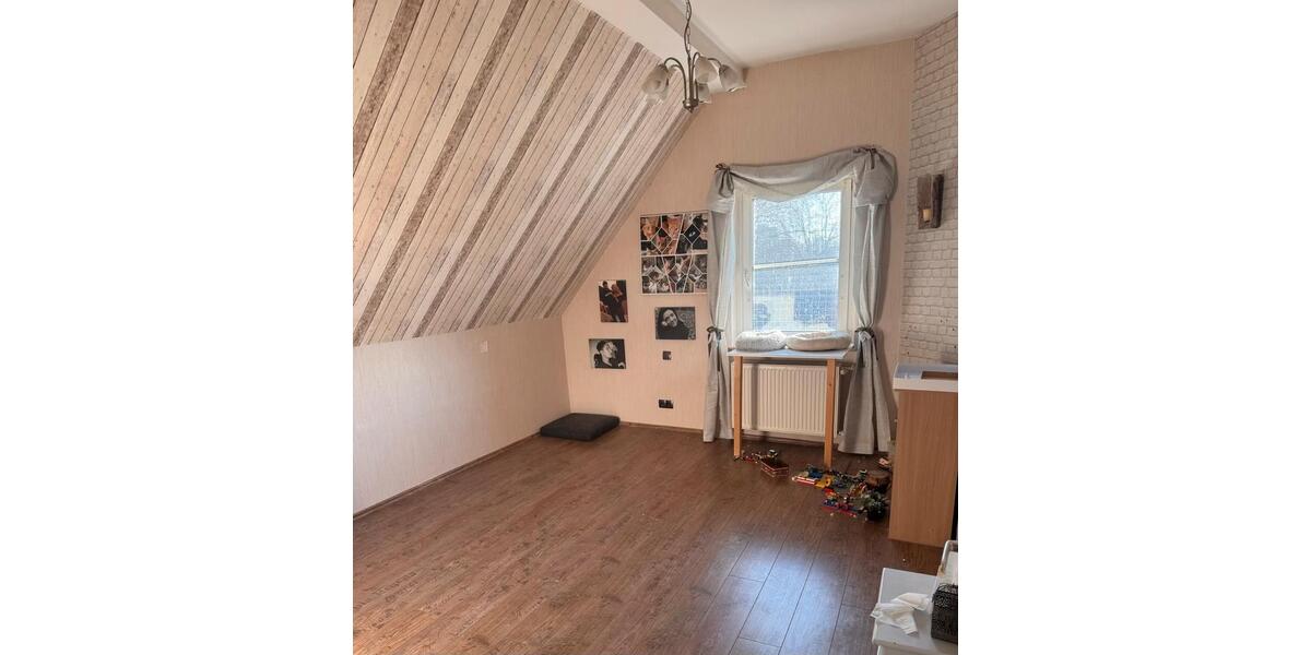 Reihenhaus Gladbeck Alt-Rentfort - 5.5 Zimmer, 131 m&sup2;, 215.000&euro; | Angebot:27131844