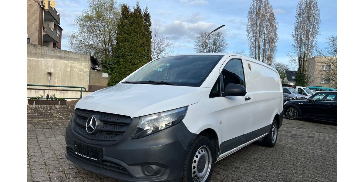 Mercedes-Benz Vito 288.061 km 7.790 &euro; Düsseldorf 40597