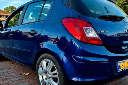 Opel Corsa 178.000 km 2.555 &euro; Duisburg 47137