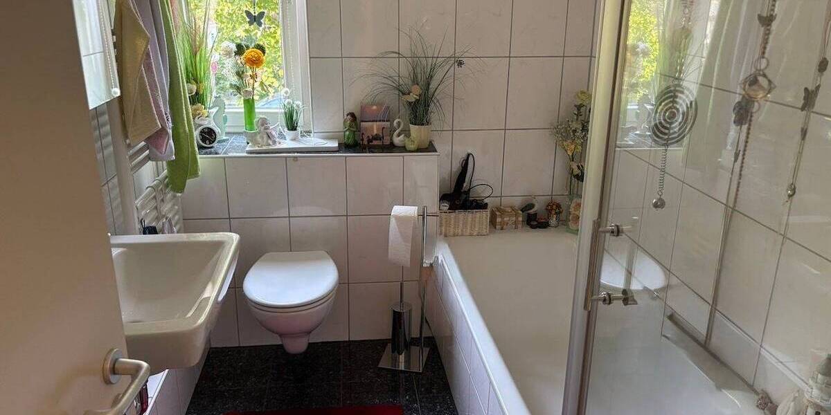 Mehrfamilienhaus, Wohnhaus Krefeld Forstwald - 550.000&euro; | Angebot:26204868