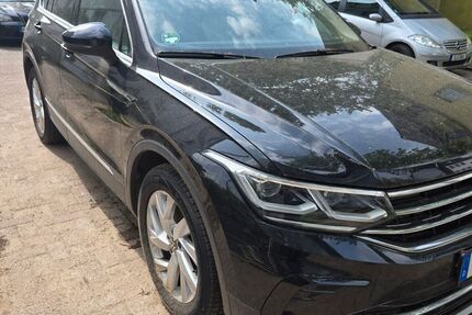 VW Tiguan 79.000 km 21.800 &euro; Essen 45307