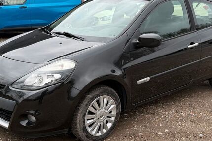 Renault Clio 180.000 km 2.490 &euro; Neukirchen-Vluyn 47506