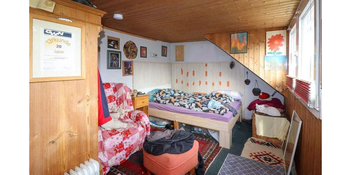 Reihenmittelhaus Neuss Furth-Süd - 5 Zimmer, 117 m&sup2;, 275.000&euro; | Angebot:24049342