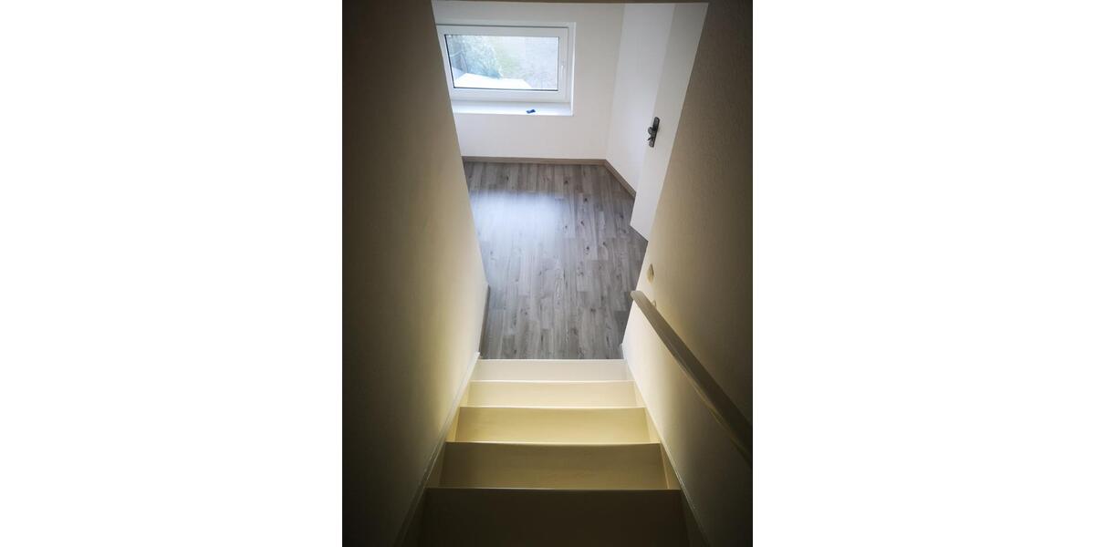 Maisonettenwohnung Duisburg Rheinhausen - 4 Zimmer, 124 m&sup2;, 1.300&euro; | Angebot:24652210