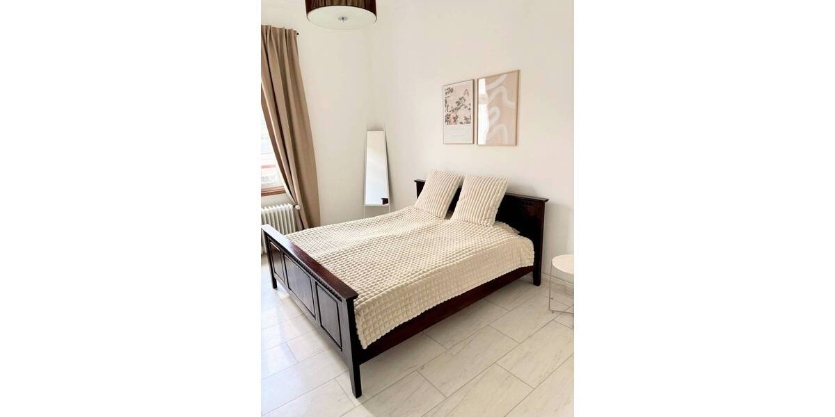 Etagenwohnung Düsseldorf Flingern Nord - 3 Zimmer, 120 m&sup2;, 2.850&euro; | Angebot:26405136