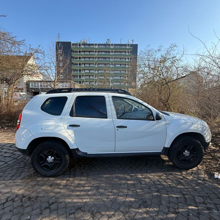 Dacia Duster 79.000 km 9.900 € Duisburg 47057