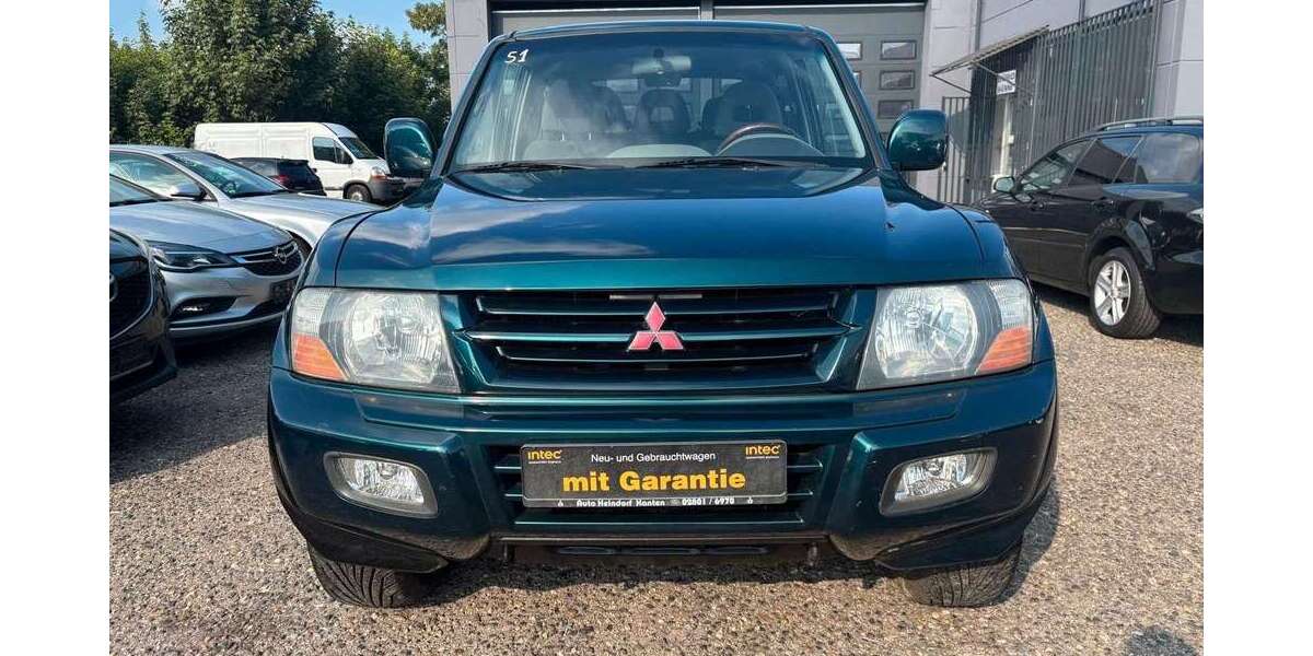 Mitsubishi Pajero 222.000 km 7.499 &euro; Kamp-Lintfort 47475