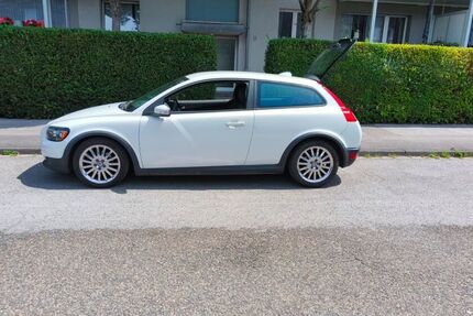 Volvo C30