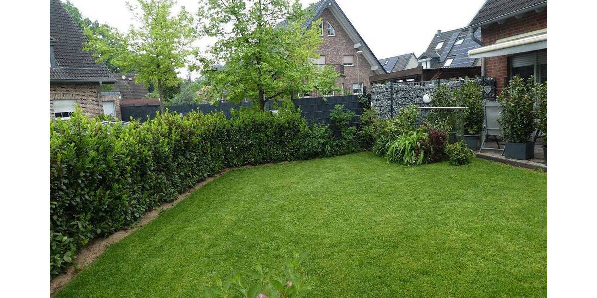 Etagenwohnung Neuss Furth-Mitte - 3 Zimmer, 130 m&sup2;, 696.000&euro; | Angebot:26898229