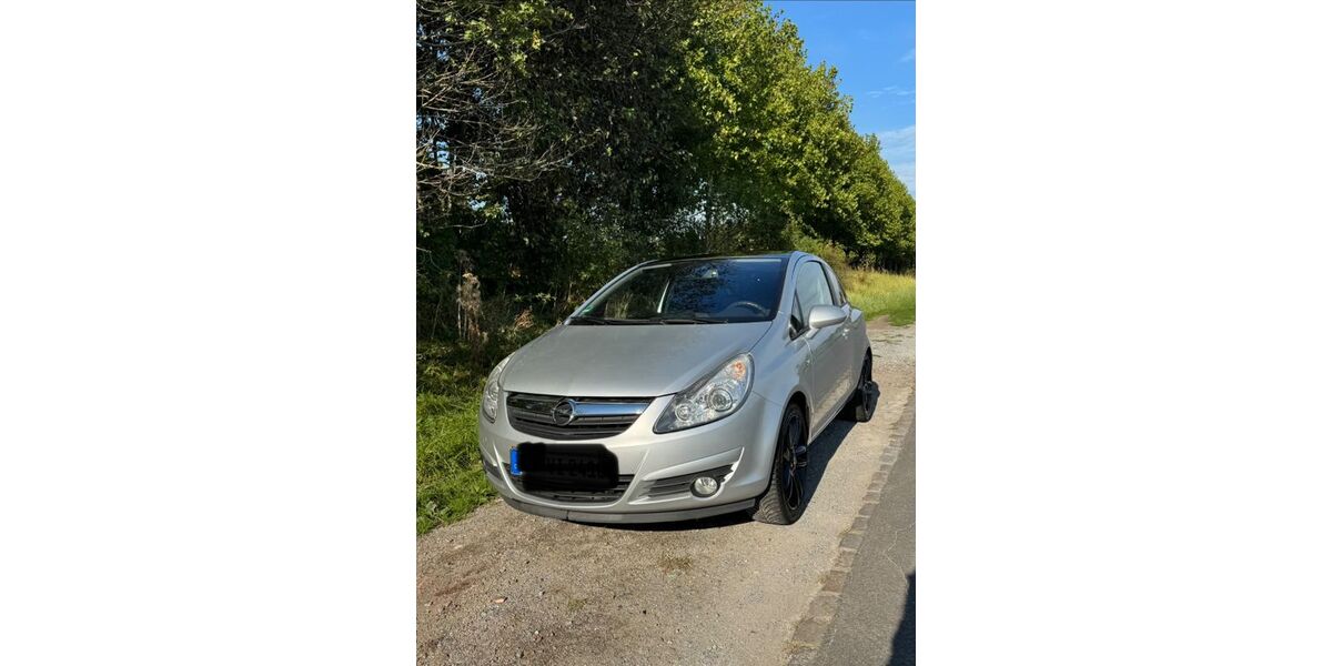 Opel Corsa 125.000 km 3.599 &euro; Düsseldorf 40211