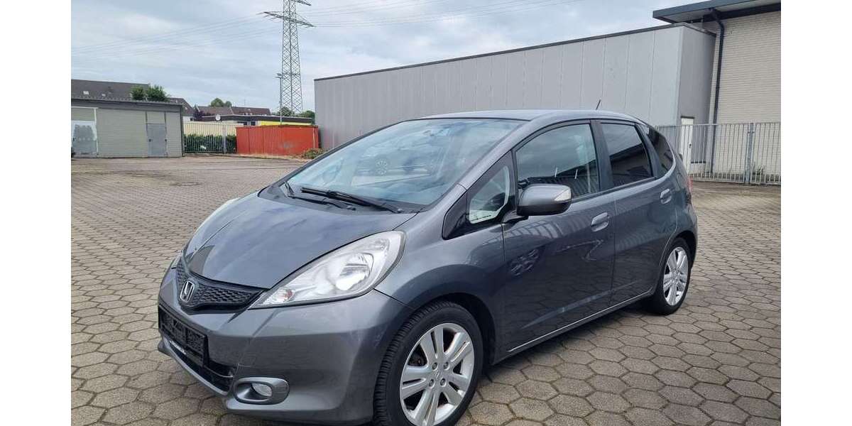 Honda Jazz 108.000 km 5.999 &euro; Dinslaken 46539