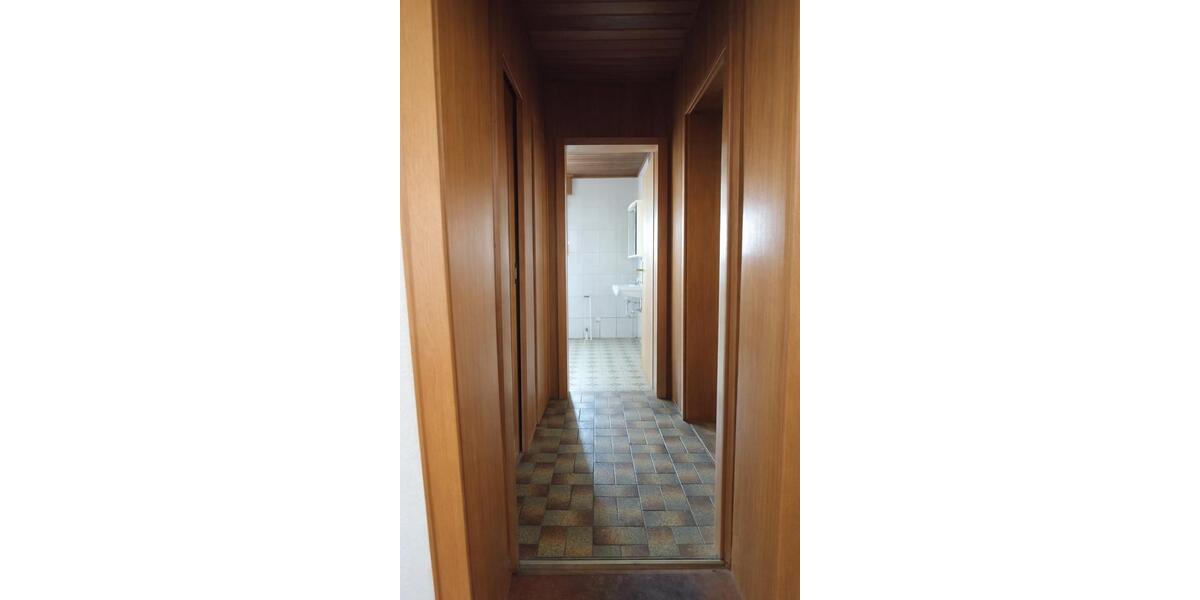 Erdgeschoßwohnung Duisburg Beeck - 4 Zimmer, 80 m&sup2;, 500&euro; | Angebot:26234172