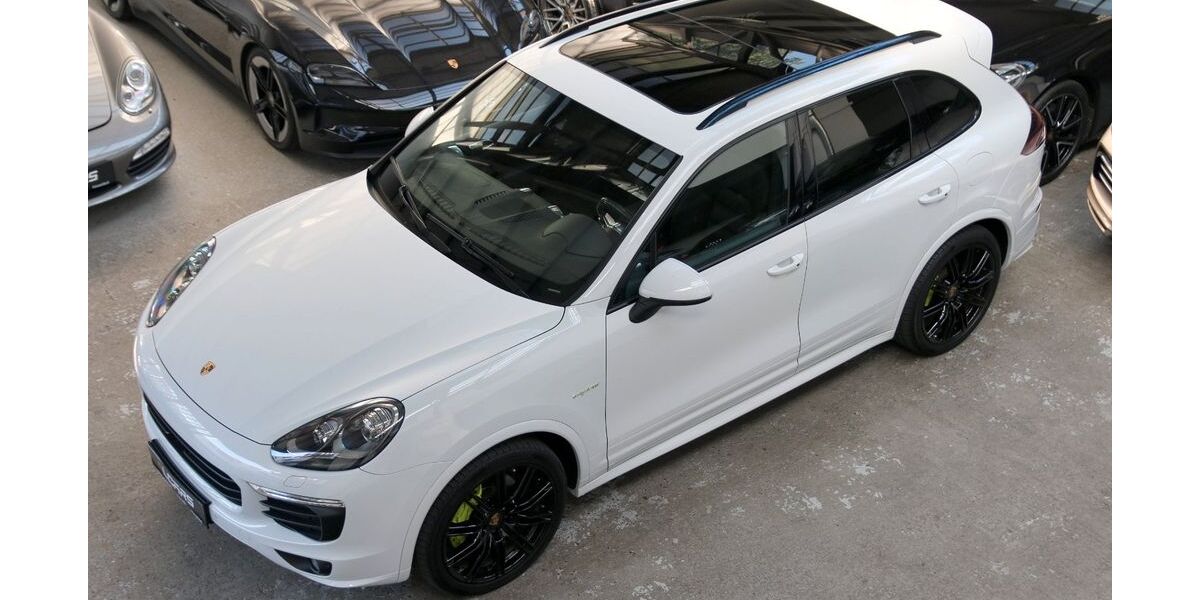 Porsche Cayenne 146.546 km 30.490 &euro; Düsseldorf 40237