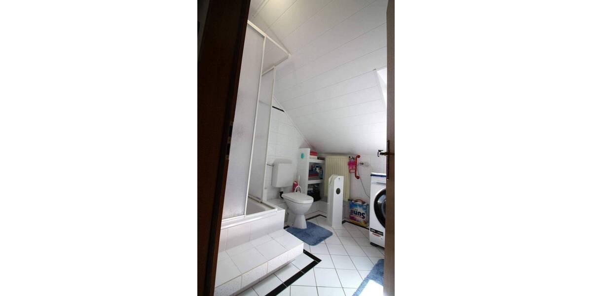 Mehrfamilienhaus, Wohnhaus Rheinberg Ossenberg - 7 Zimmer, 257 m&sup2;, 550.000&euro; | Angebot:26786888