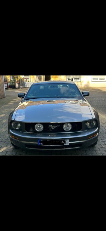Ford Mustang 155.000 km 14.000 € Mülheim 45473