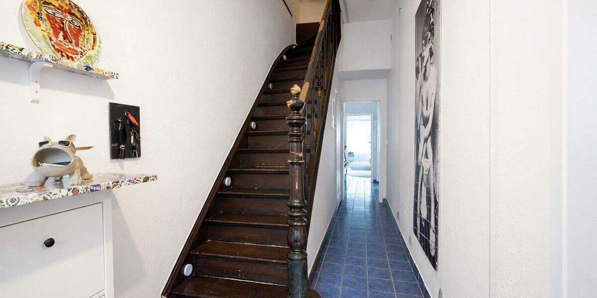 Mehrfamilienhaus, Wohnhaus Krefeld / Bockum Bockum - 6 Zimmer, 184 m&sup2;, 498.000&euro; | Angebot:25695272