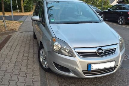 Opel Zafira 157.000 km 3.500 &euro; Düsseldorf 40489