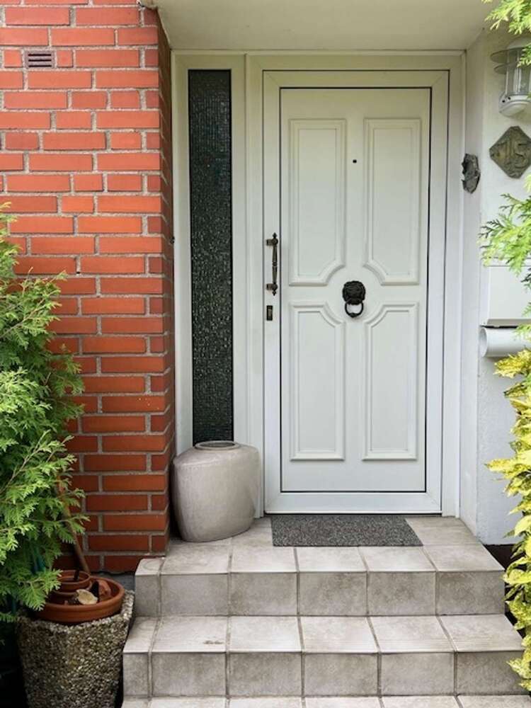 Haus zum Kaufen in Kaarst 435.000 € 104 m²