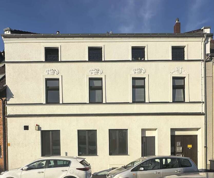 Haus zum Kaufen in Düsseldorf 938.000 € 378 m²