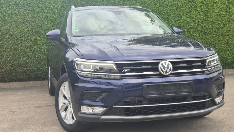 VW Tiguan 127.000 km 17.500 € Essen 45356
